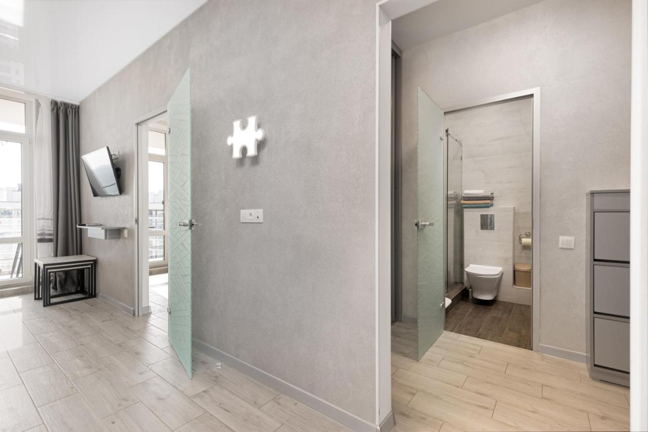 Pearl 44 Apartment With Terrace Odessa Exterior foto